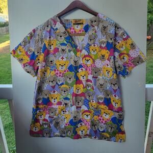 Durable Fashion Scrub Wear Winter Bears Print Scrub‎ Top Size Medium